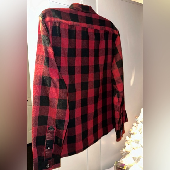 NWOT Tailor Vintage Luxe Performance Flannel Long Sleeve Button Down Shirt 🎄❤️ - Picture 7 of 8